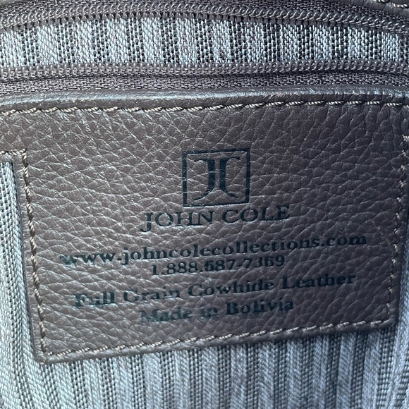 John Cole Kaylee Distressed Cow Hide Leather Brown Shoulder Bag/Purse/Tote - Picture 13 of 14